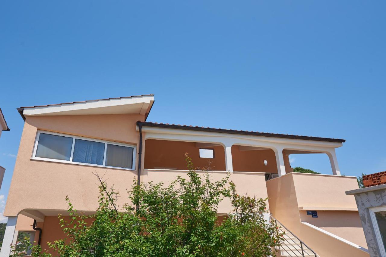 Apartments Lumi Rogoznica  Exterior foto